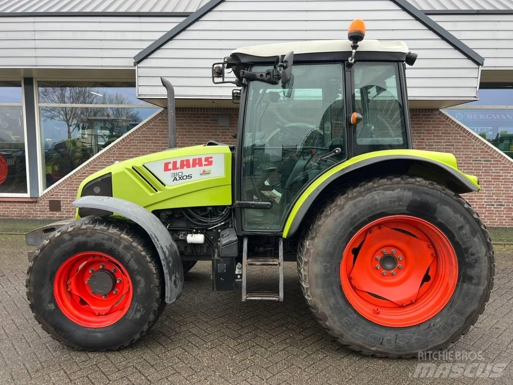 CLAAS Axos 310 Tractoren