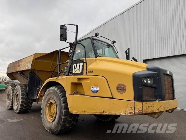 CAT 735 B Knik dumptrucks