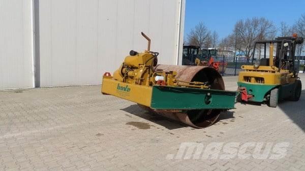 Vibromax W 501 Aanhangtrilwalsen