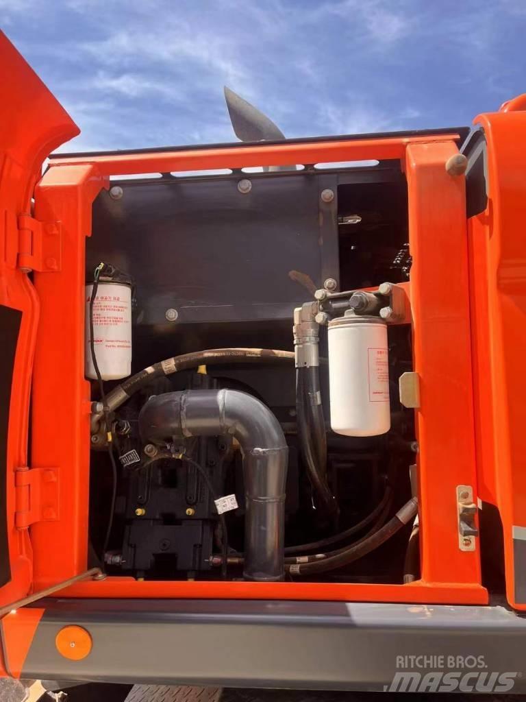 Doosan DH150W Wielgraafmachines