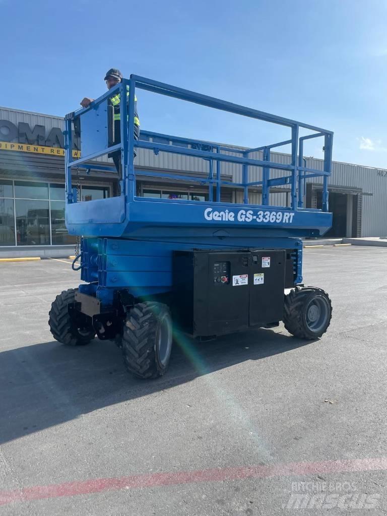 Genie GS 3369 RT Schaarhoogwerkers