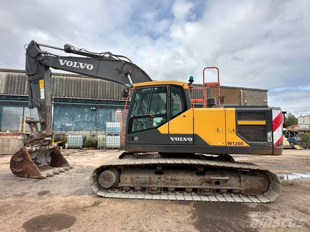 Volvo EC 220 E L Rupsgraafmachines