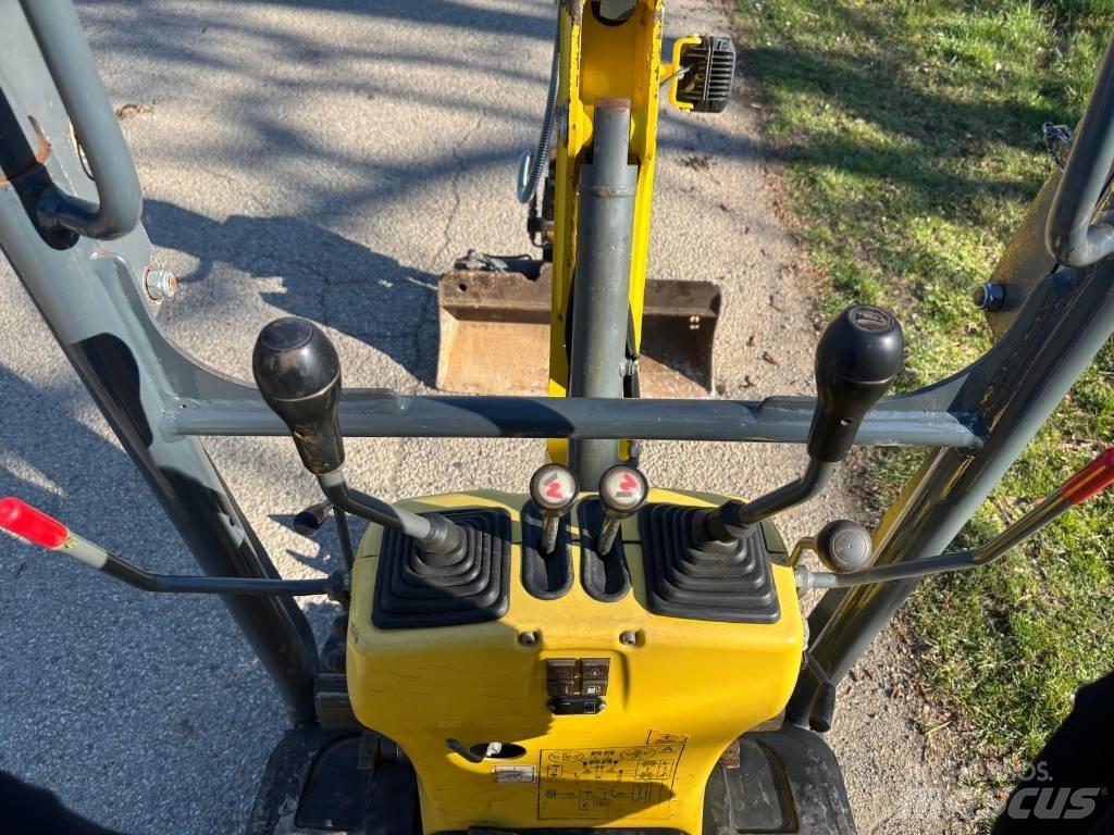 Wacker Neuson 803 Minigraafmachines < 7t