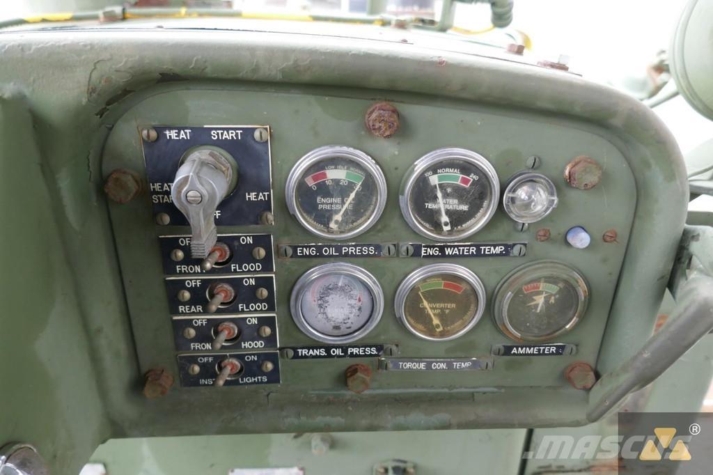 CAT D7F Ex-army Rupsdozers