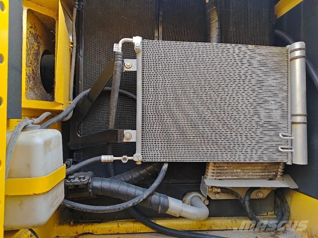 Komatsu PC 200-8 Rupsgraafmachines