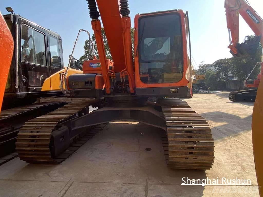 Doosan 225LC-9 Rupsgraafmachines
