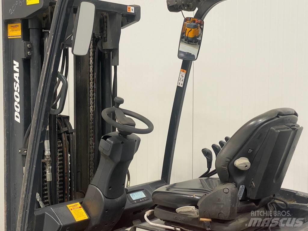Doosan B35X-7 Elektrische heftrucks