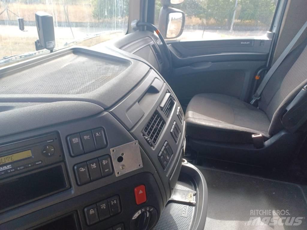 DAF XF 440 Schuifzeilopbouw