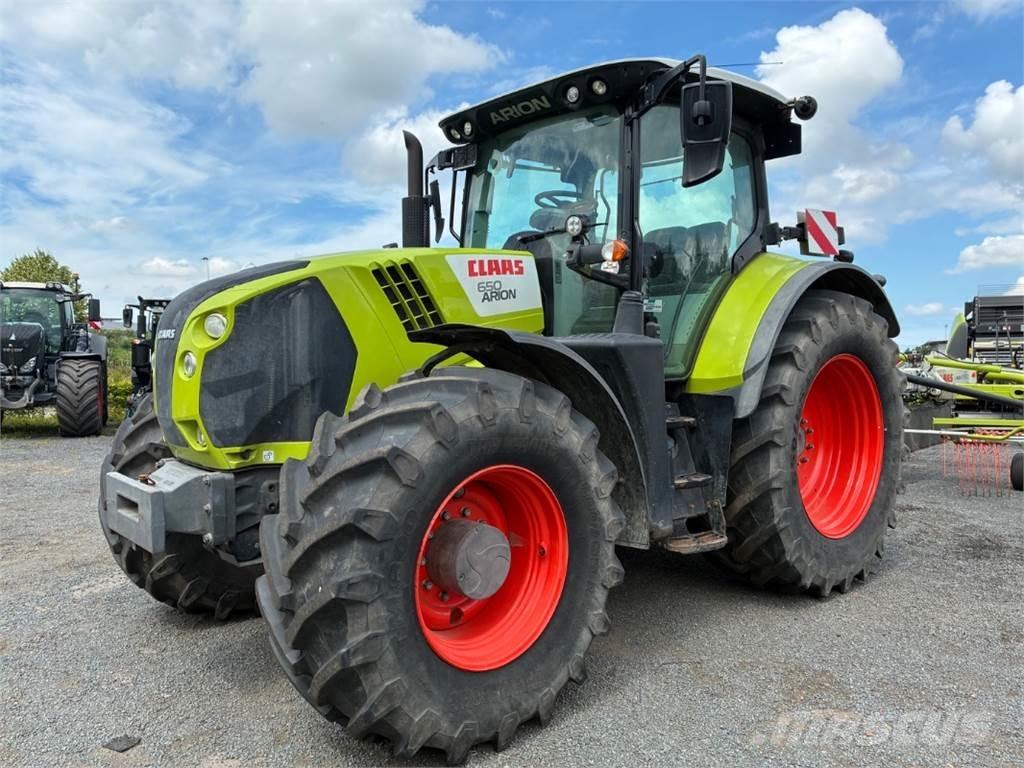 CLAAS ARION 650 Tractoren