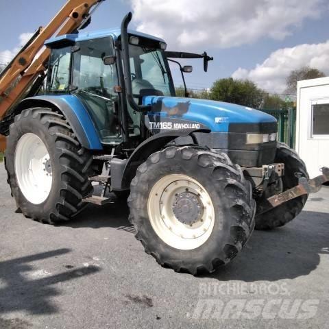 New Holland TM 165 Tractoren