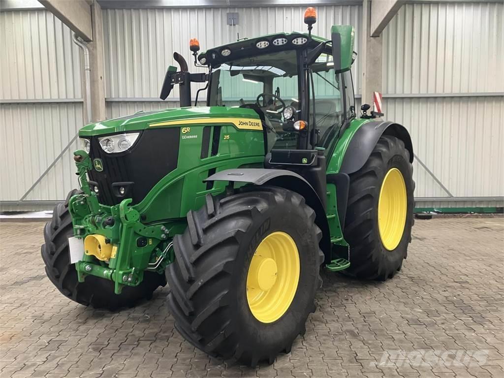 John Deere 6R 215 Tractoren