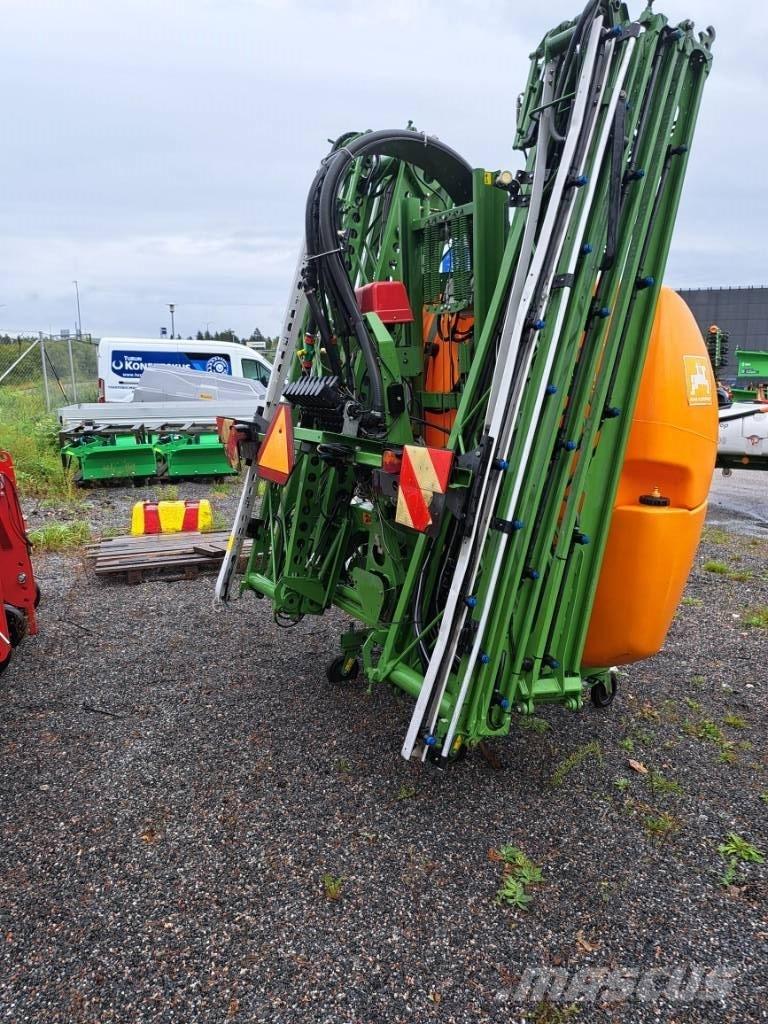 Amazone UF 1201 24M Gedragen spuitmachines