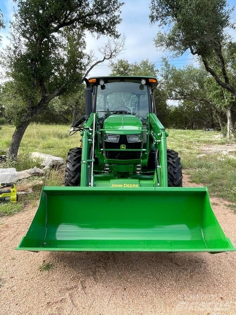 John Deere 5060E Compacttrekkers