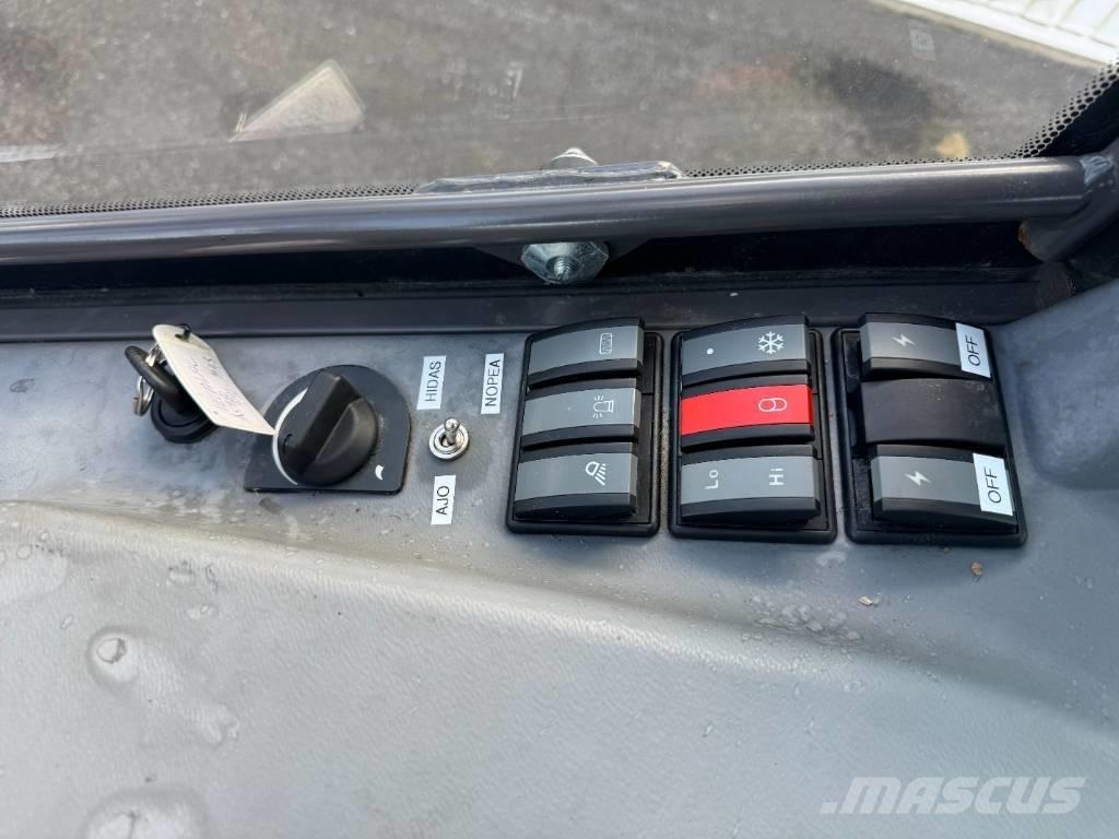 Mecalac AX 850 V Wielladers