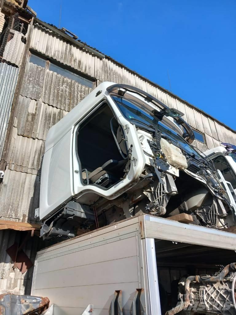 Renault Premium 460 Cabine en interieur