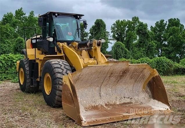 CAT 966M Wielladers