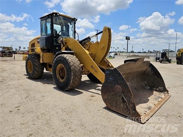 CAT 966M Wielladers