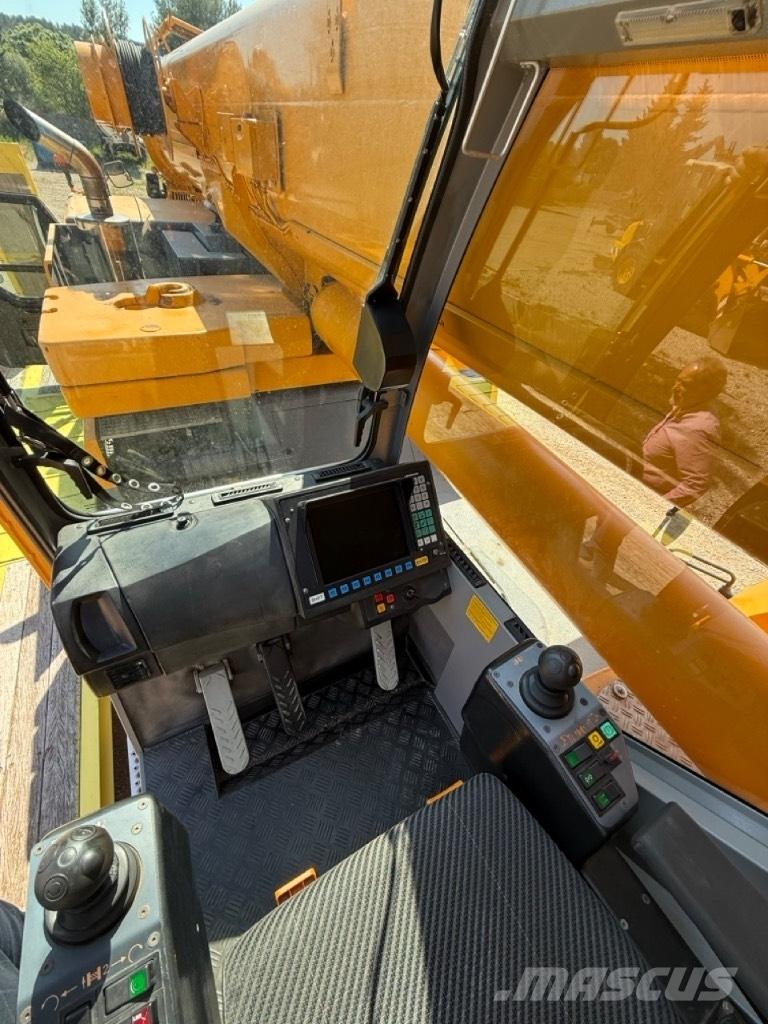Liebherr LTM 1055 Ruwterrein kranen