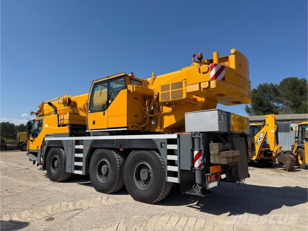Liebherr LTM 1055 Ruwterrein kranen