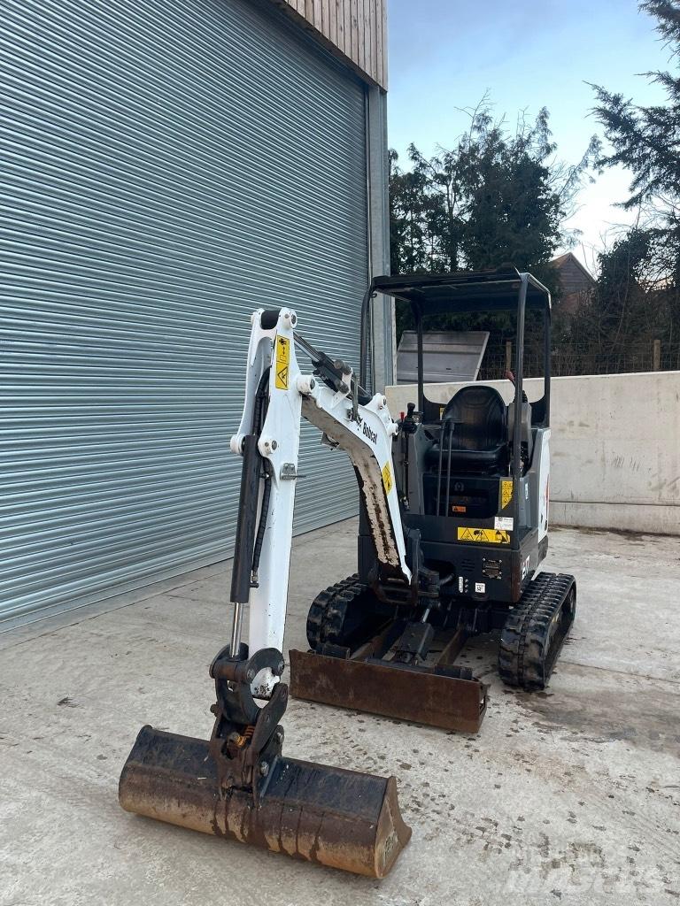 Bobcat E 17 Minigraafmachines < 7t