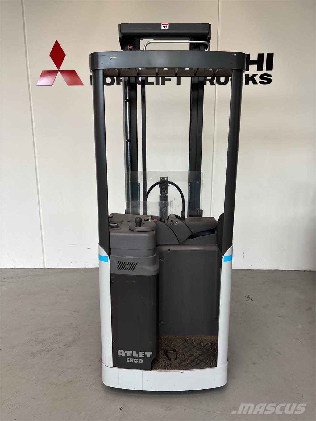 Atlet A160 Zelfrijdende stapelaars