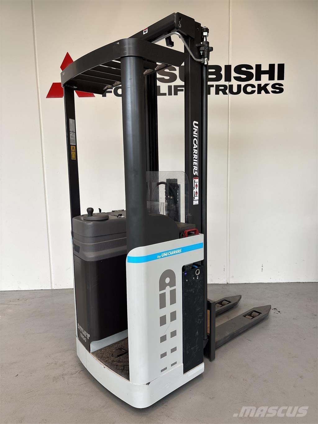 Atlet A160 Zelfrijdende stapelaars