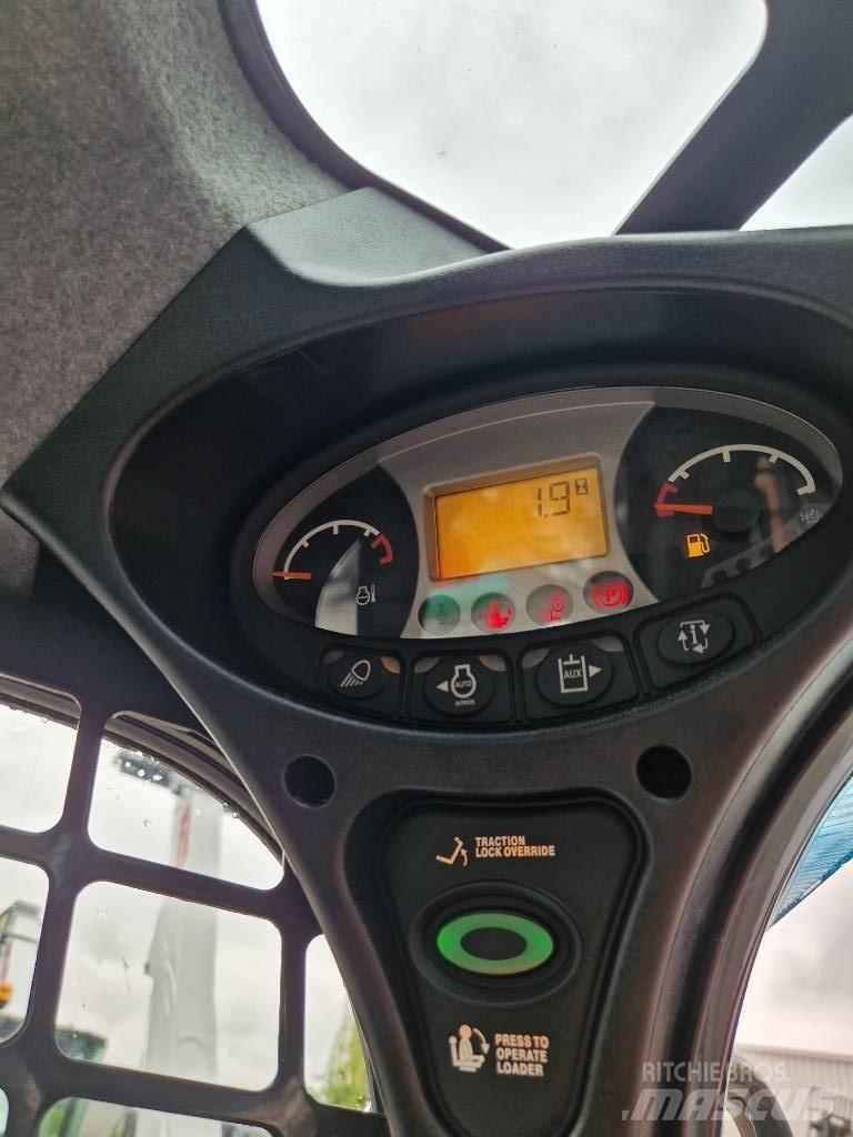 Bobcat T 450 Schrankladers