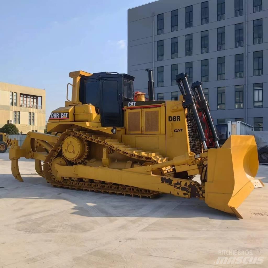 CAT D8R Rupsdozers