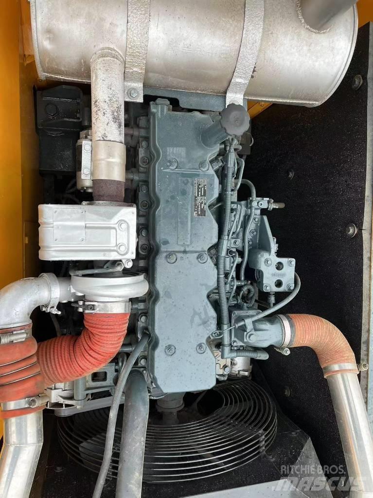 Hyundai R220LC-9S Rupsgraafmachines