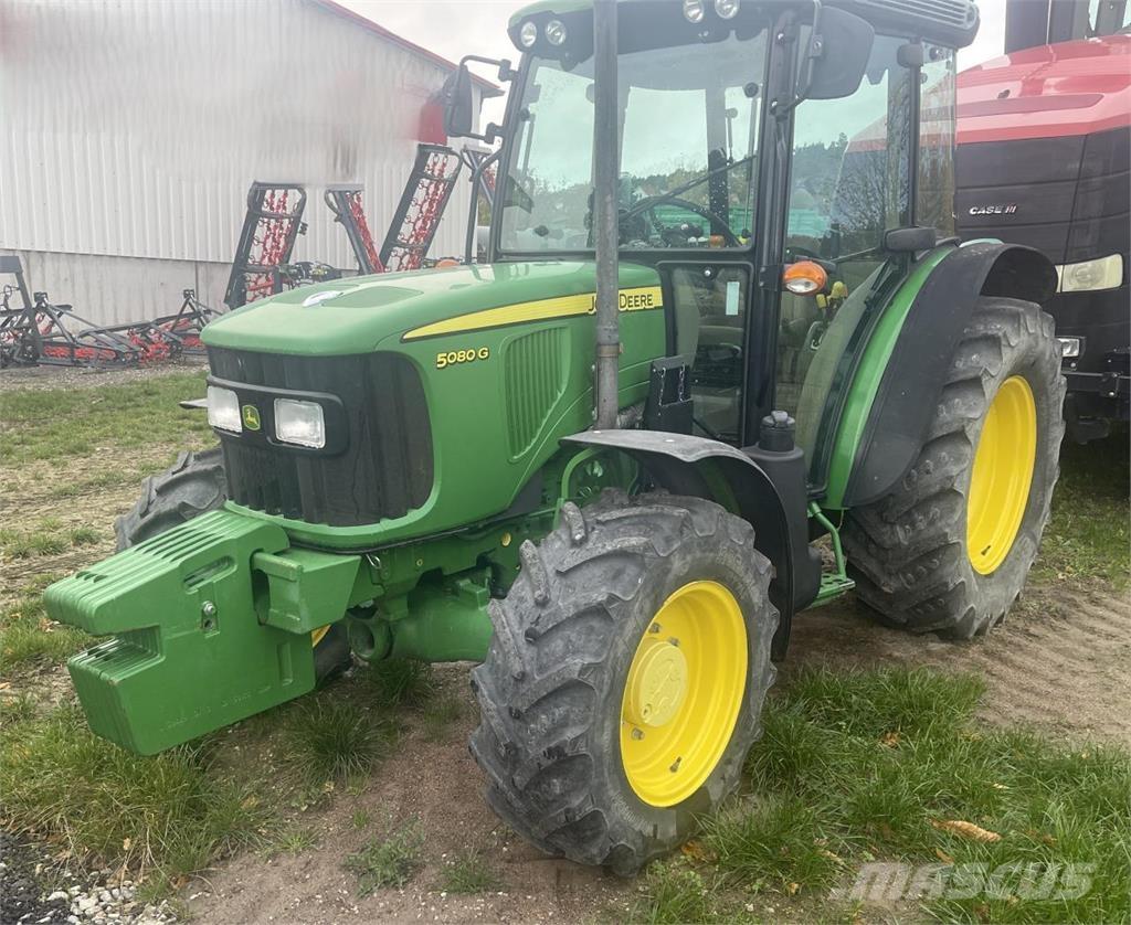 John Deere 5080 G Tractoren