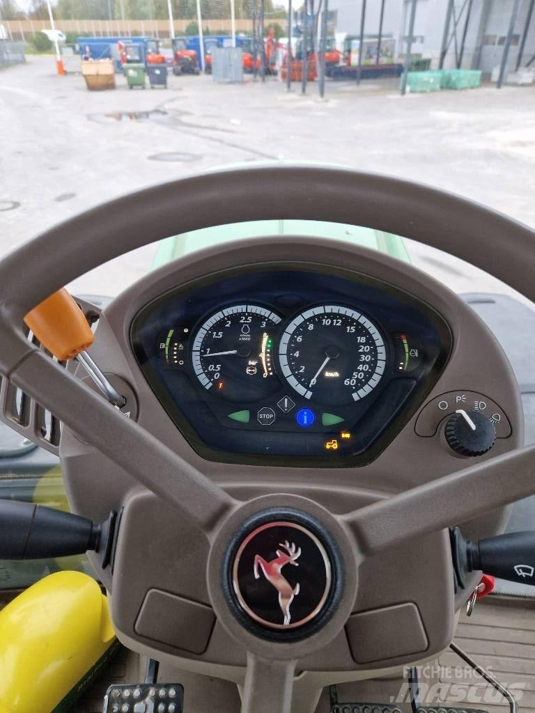 John Deere 6215 R Tractoren