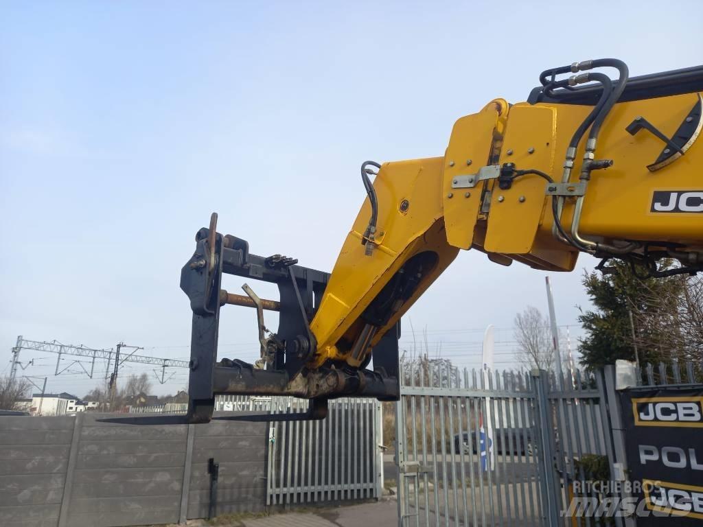 JCB 535-125 Verreikers