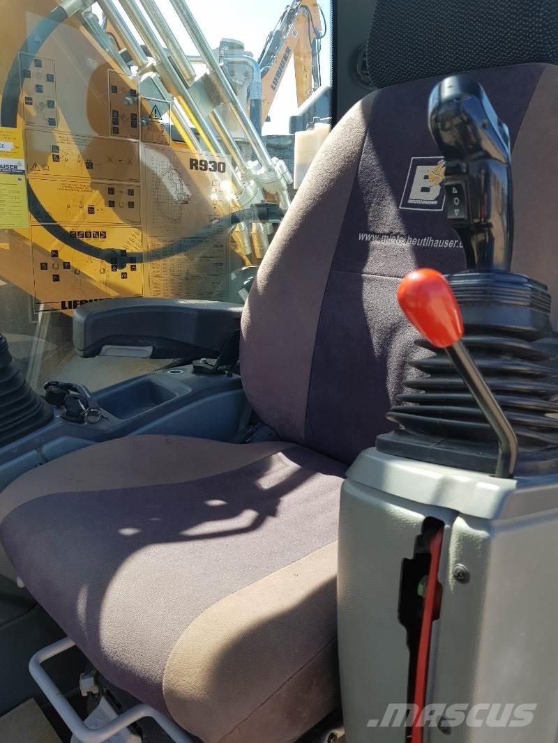 Liebherr R930 Rupsgraafmachines