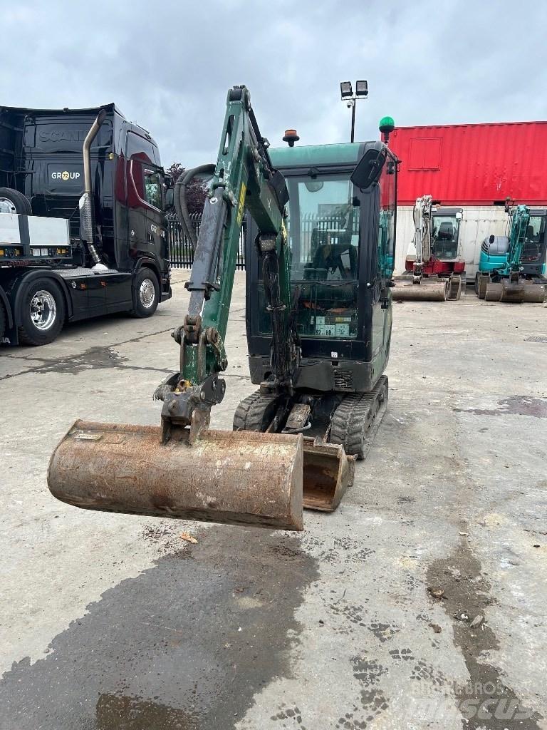 Yanmar SV 16 Minigraafmachines < 7t