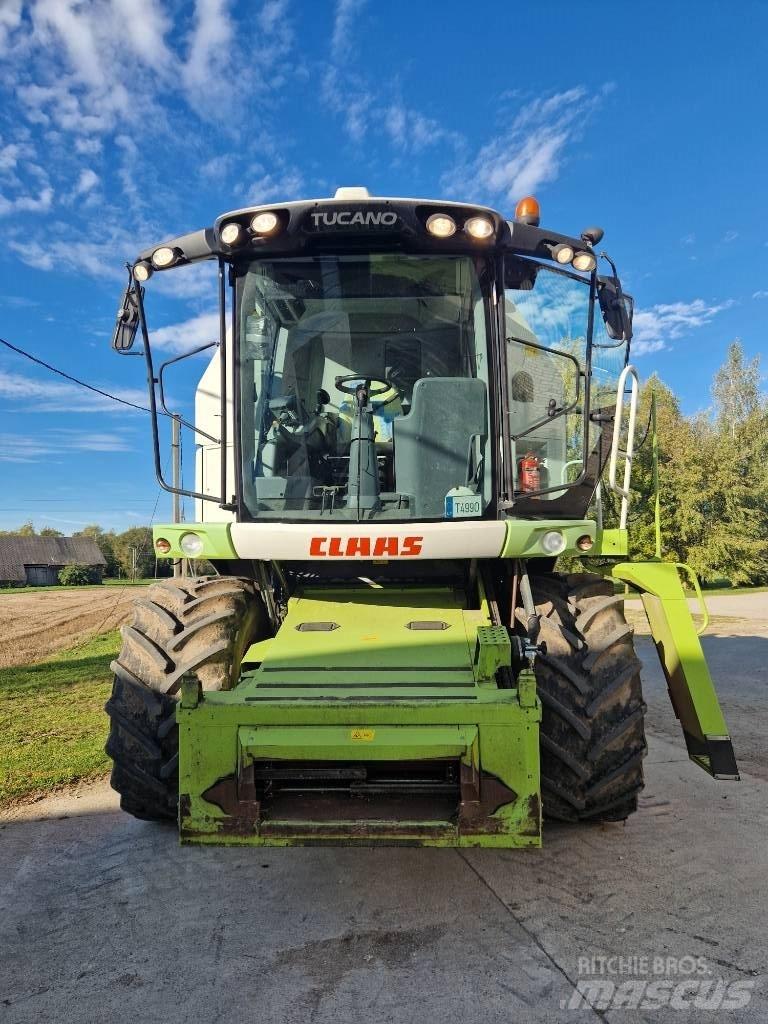 CLAAS Tucano 320 Maaidorsmachines