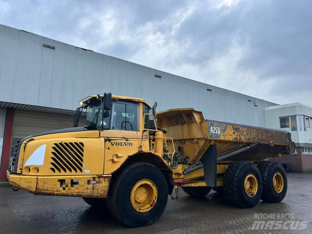 Volvo A 25 D Knik dumptrucks