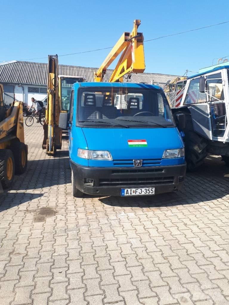 Peugeot Boxer Auto's