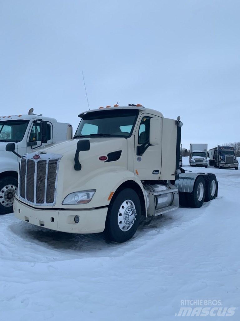 Peterbilt 579 Trekkers