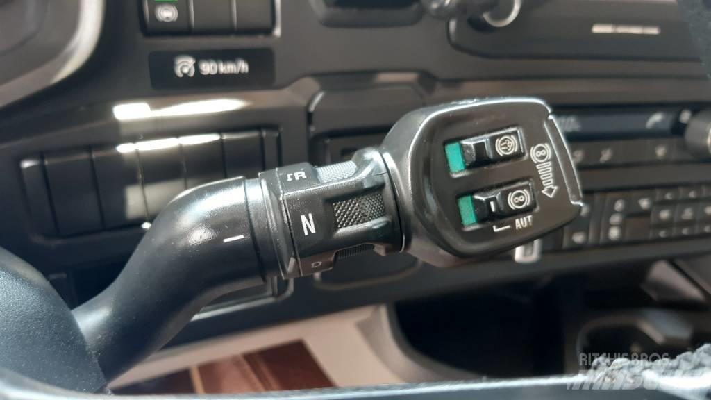 Scania R 500 Trekkers