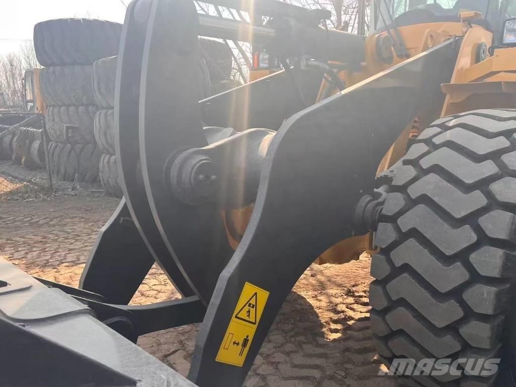 Volvo L 120 Wielladers