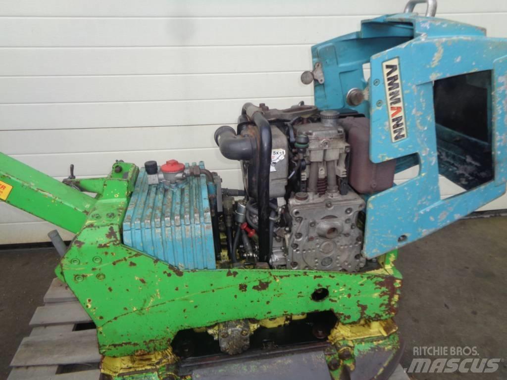 Ammann AVH 4020 Trilmachines