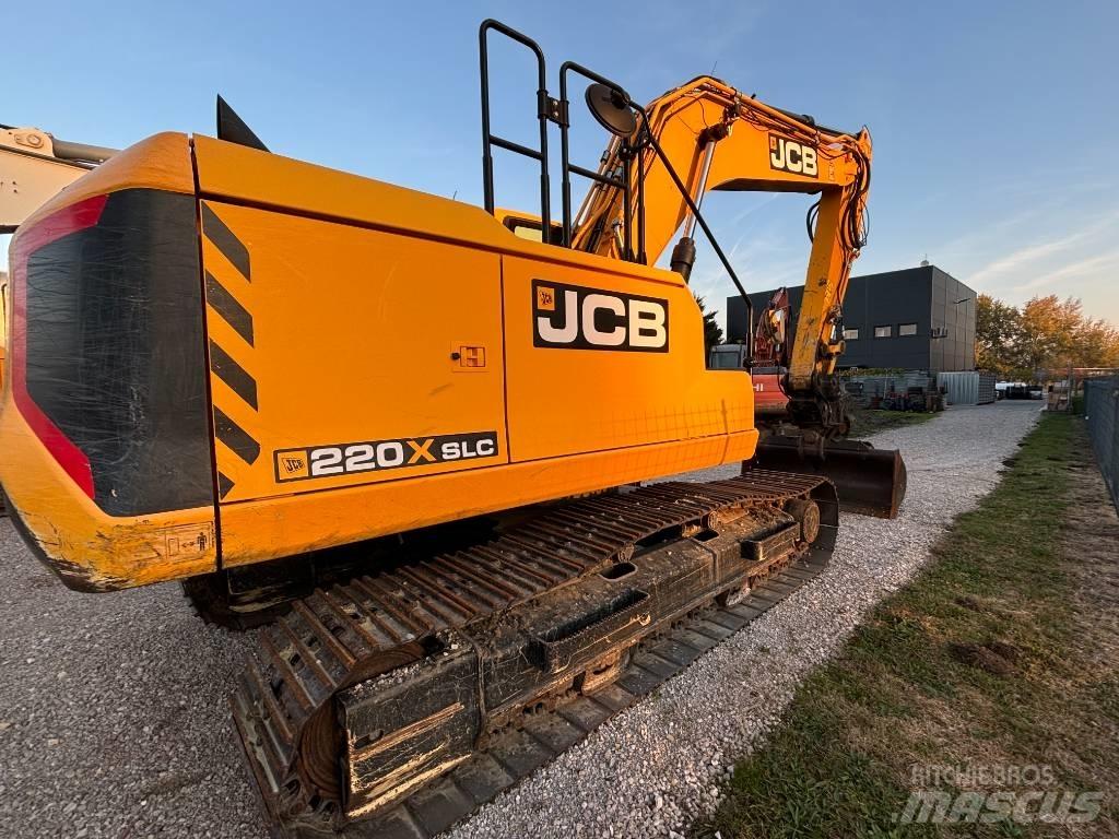 JCB 220 Rupsgraafmachines