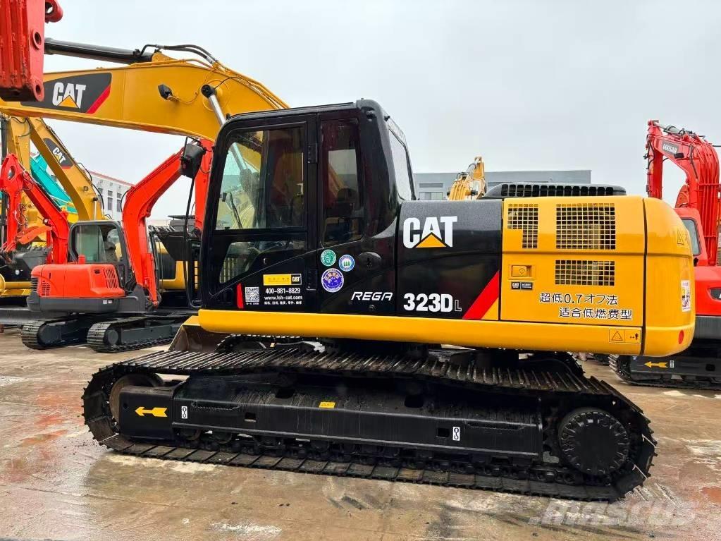 CAT 323 D L Rupsgraafmachines