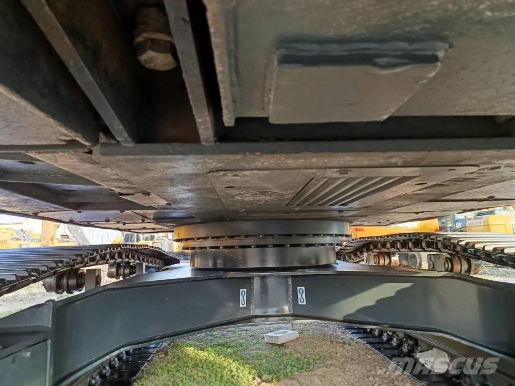 Hyundai 220-9s Rupsgraafmachines