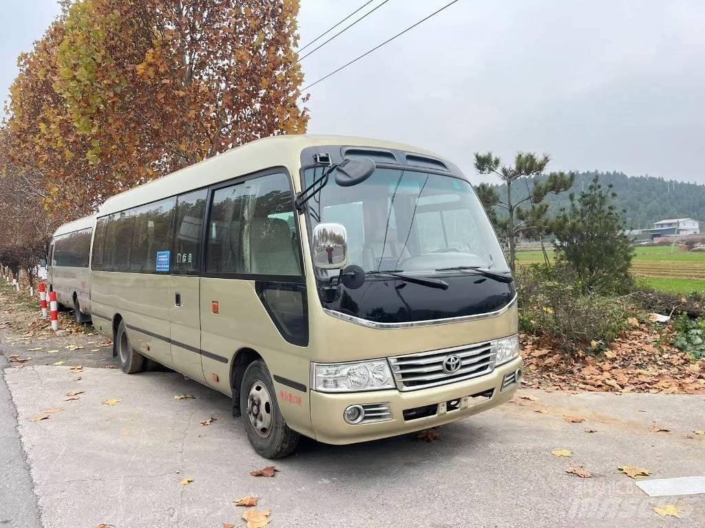 Toyota Coaster Intercitybussen