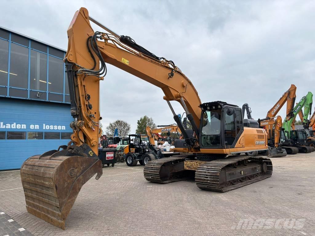 CASE CX 300 C Rupsgraafmachines