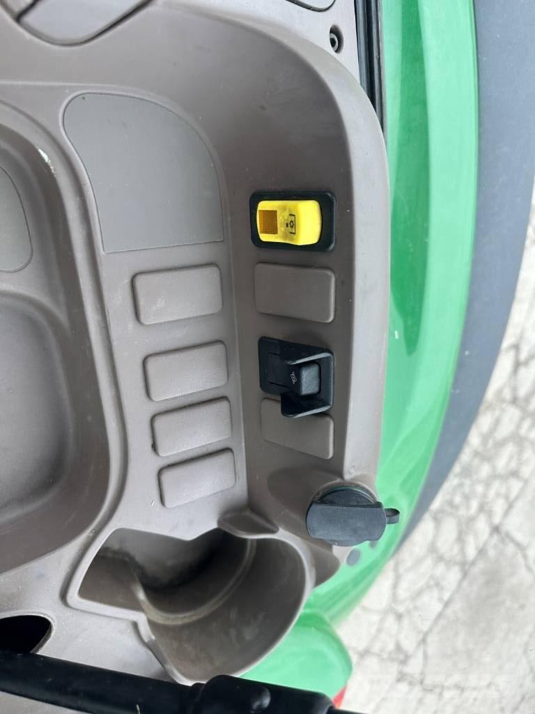 John Deere 5090 M Tractoren