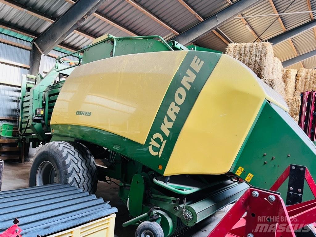 Krone Big Pack 12130 Vierkante balenpers