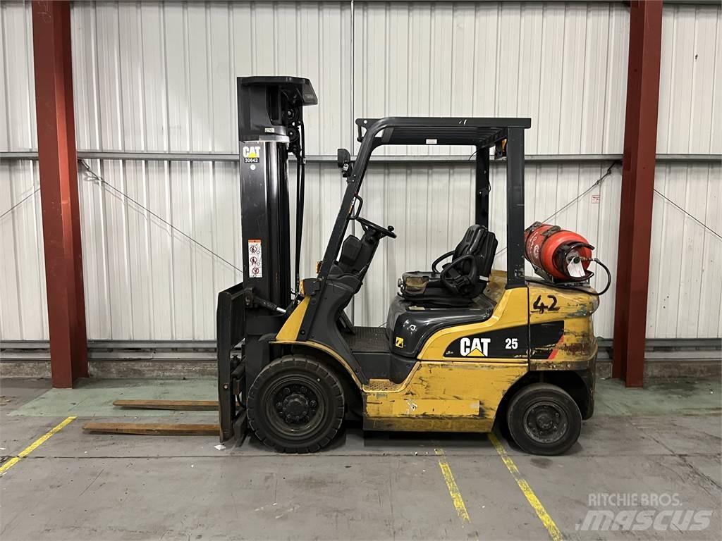 CAT GP25NT LPG heftrucks
