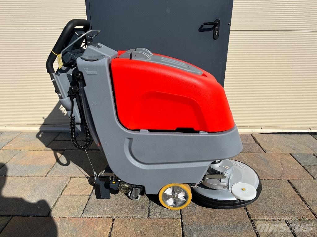 Hako B30 CL Schrobzuigmachines